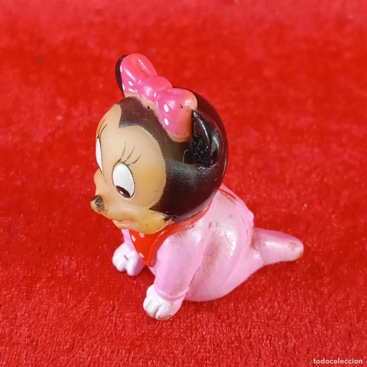 Figuras de goma y PVC: FIGURA DE GOMA - MINNIE MOUSE BEBE GATEANDO - WALT DISNEY - 5 X 5 CM / 2099
