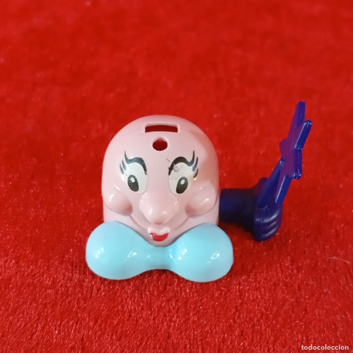 Figuras de goma Kinder: FIGURA DE PVC - LILLY - CABEZONES - KINDER SORPRESA - FERRERO - 3 X 4 CM / 2116