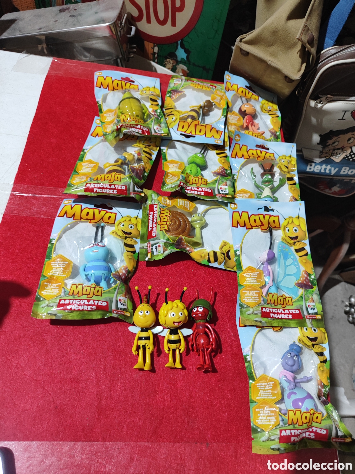 Figuras de goma y PVC: Colecci&oacute;n completa 13 figuras articuladas La Abeja Maya