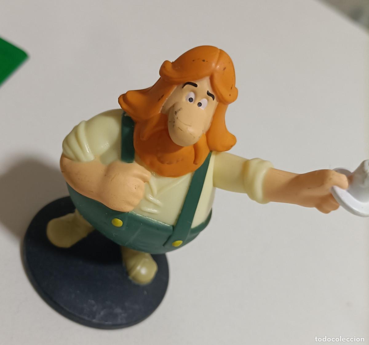Figuras de goma y PVC: figura asterix PELIRROJO personaje mu&ntilde;eco vela peana petisuix petitsuix corcega secundario