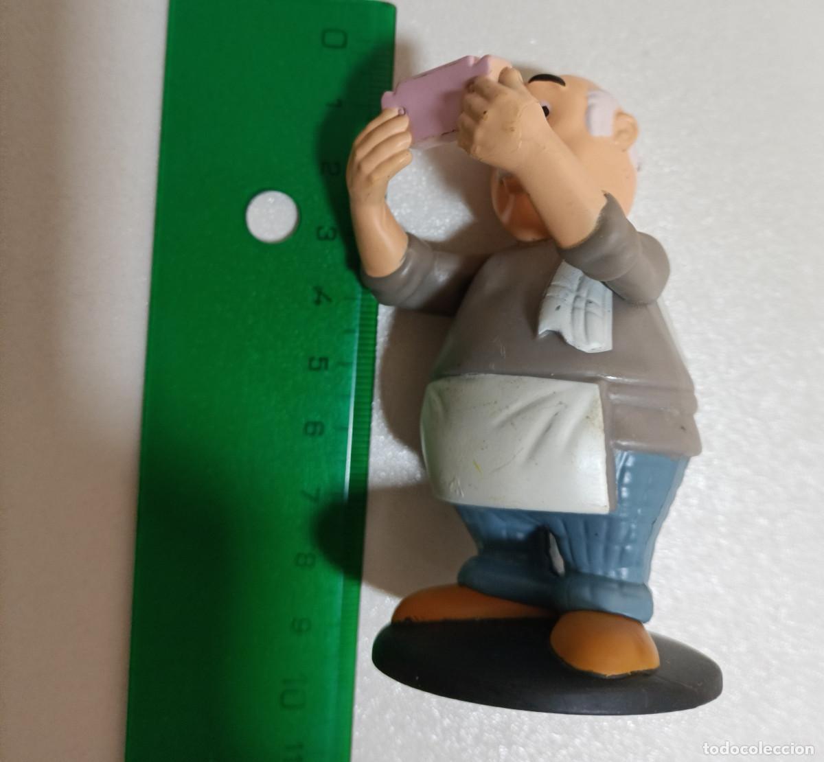 Figuras de goma y PVC: asterix figura personaje comic mu&ntilde;eco pvc goma promocional secundario Ortopedix de el regalo cesar