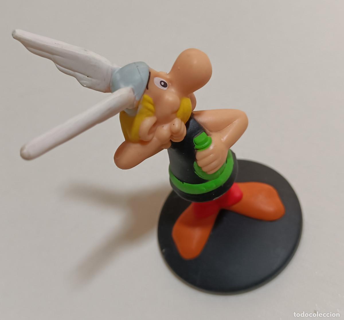 Figuras de goma y PVC: asterix figura personaje comic mu&ntilde;eco pvc goma promocional principal galo peana pocion cantimplora