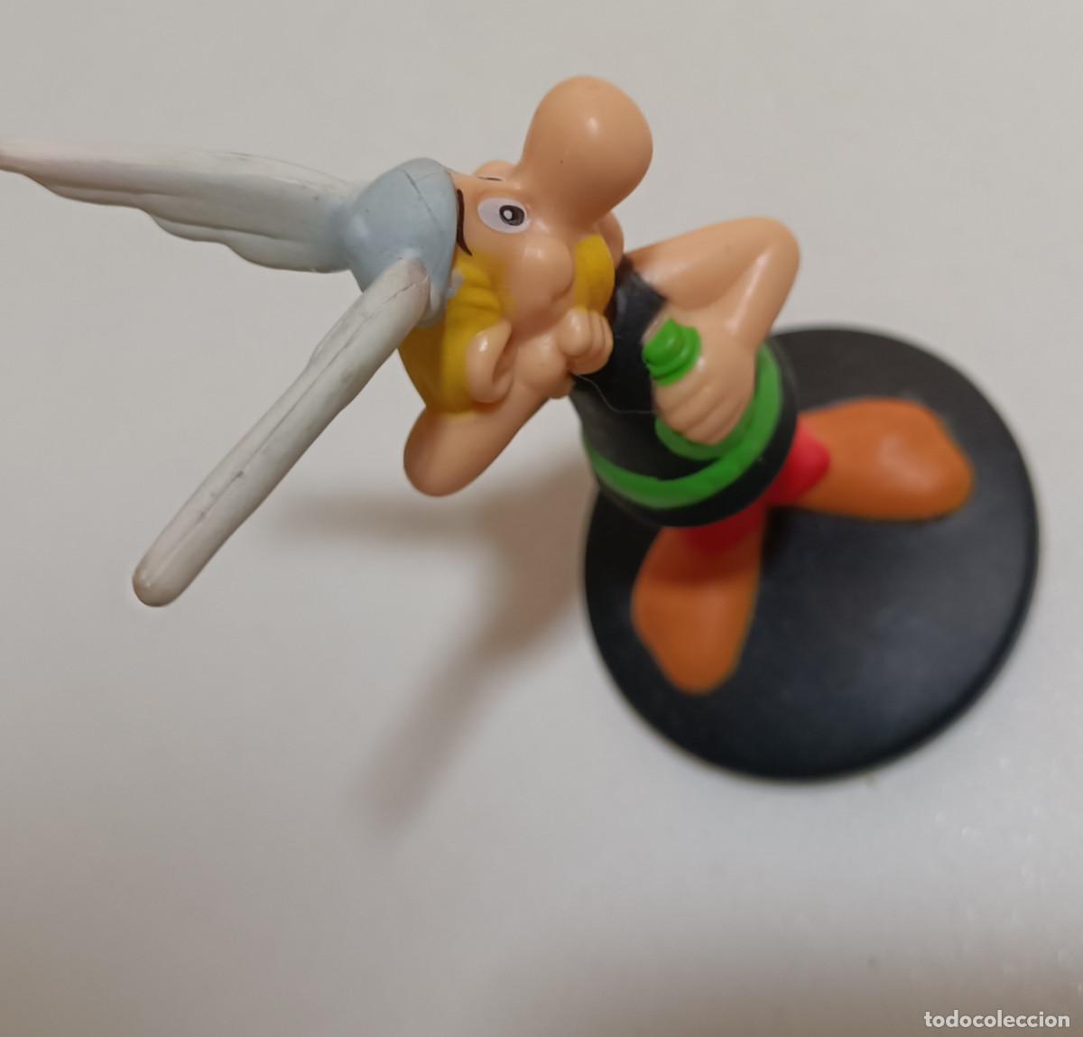 Figuras de goma y PVC: asterix figura personaje comic mu&ntilde;eco pvc goma promocional principal galo peana pocion cantimplora