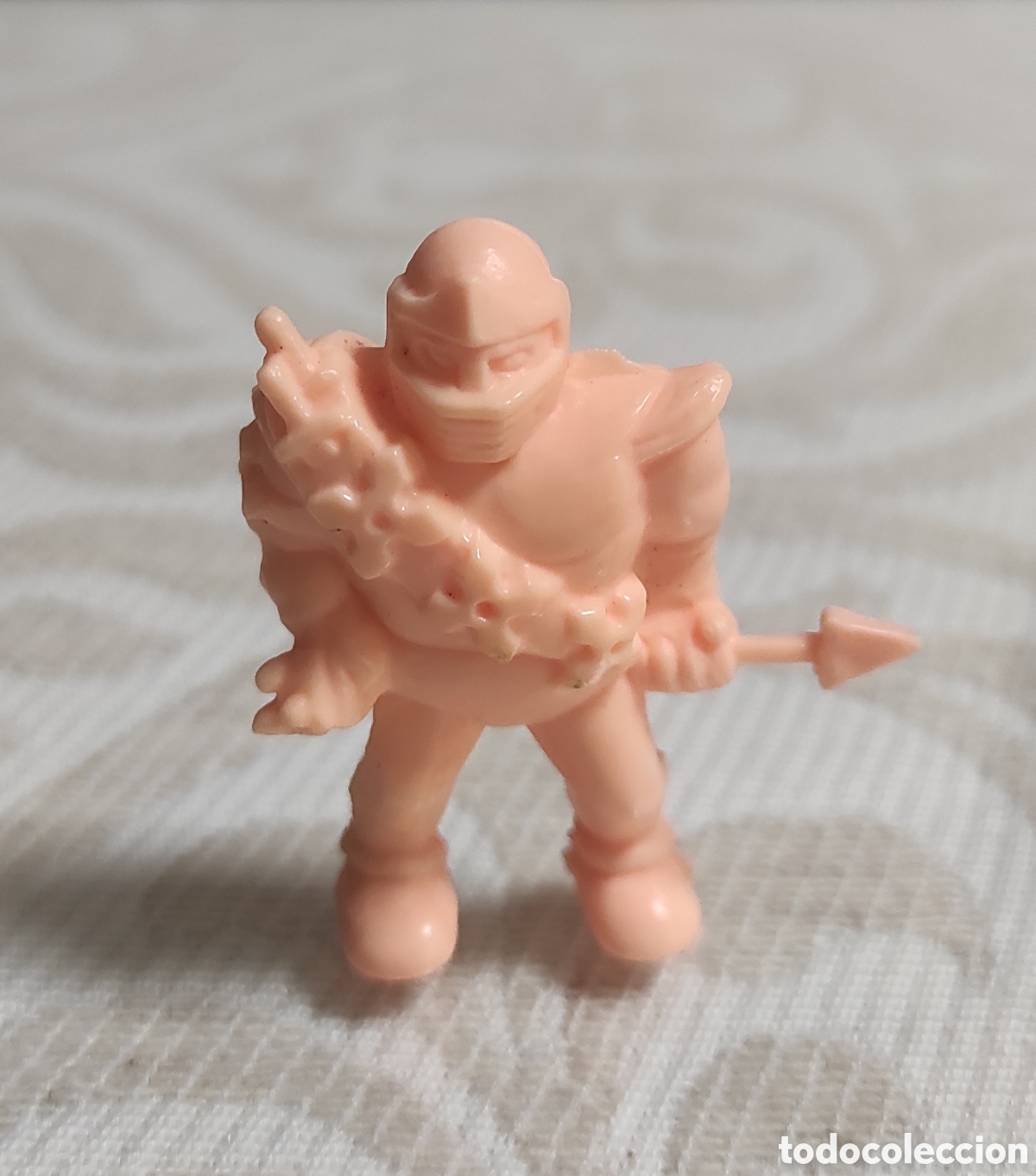 Figuras de goma y PVC: FIGURA PVC M.U.S.C.L.E - PERSONAJE ROBIN MASK - LUCHADOR SERIE MANGA ANIME &rdquo;KINNIKUMAN&rdquo; - 4,5 CM