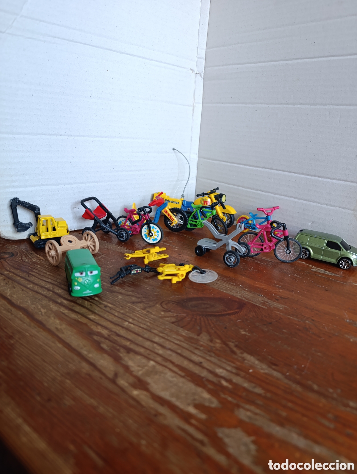 Figuras de goma y PVC: 14-FIGURAS COMPLEMENTO VARIADAS.PVC.