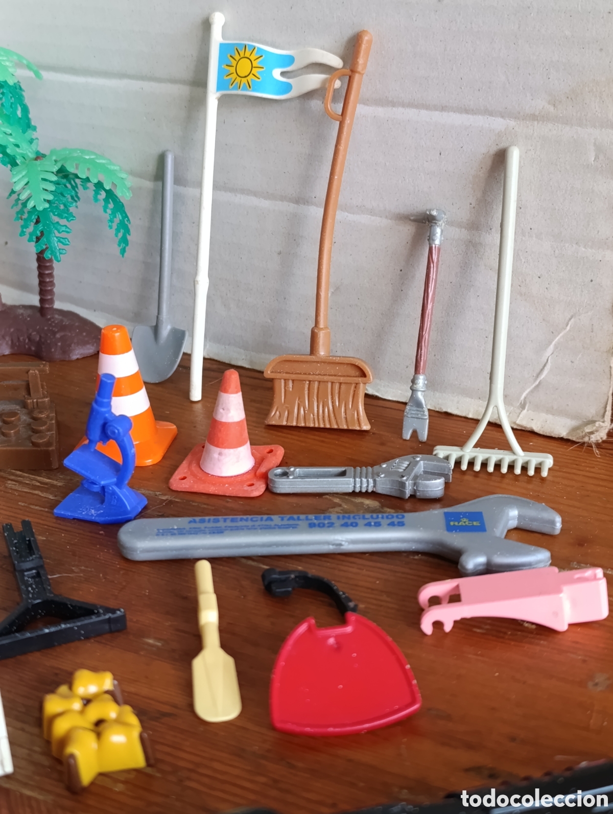 Figuras de goma y PVC: LOTE DE 31 FIGURITAS / DE COMPLEMENTOS / VARIADAS - Foto 3