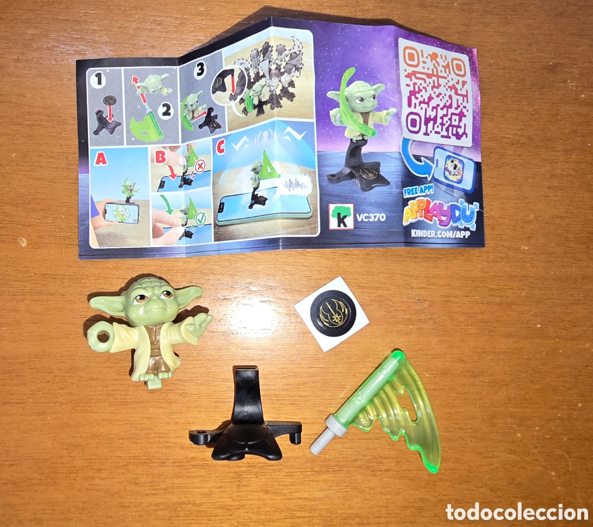 Figuras de goma Kinder: Figura kinder VC370 + bpz Yoda peque&ntilde;o maestro Star Wars Mu&ntilde;eco colecci&oacute;n premium