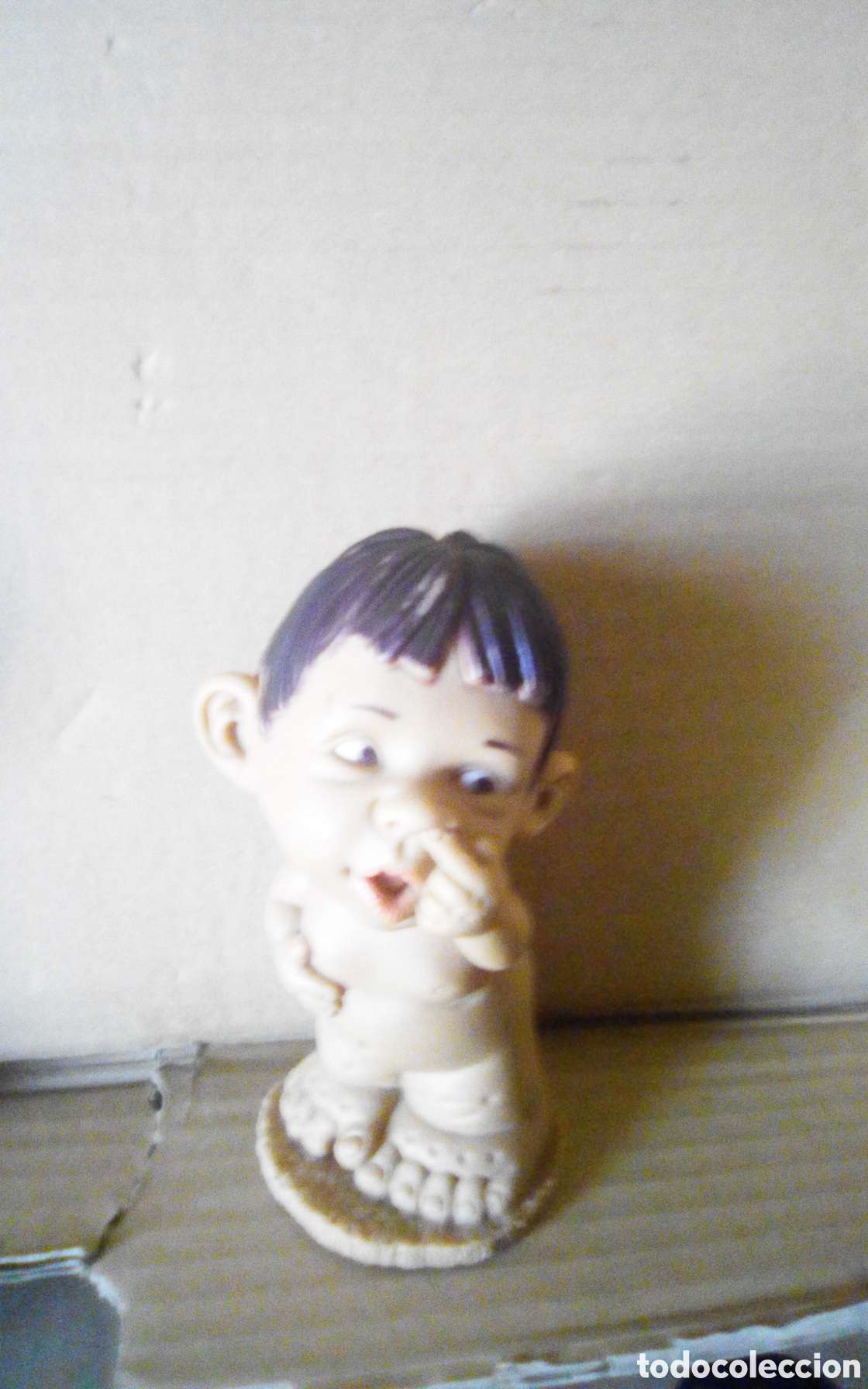 Figuras de goma y PVC: Figura de goma. Ni&ntilde;a piti gestos baby. De Joimy, a&ntilde;os 80s. N&deg; 20. Mide 13 cm., sin pito.