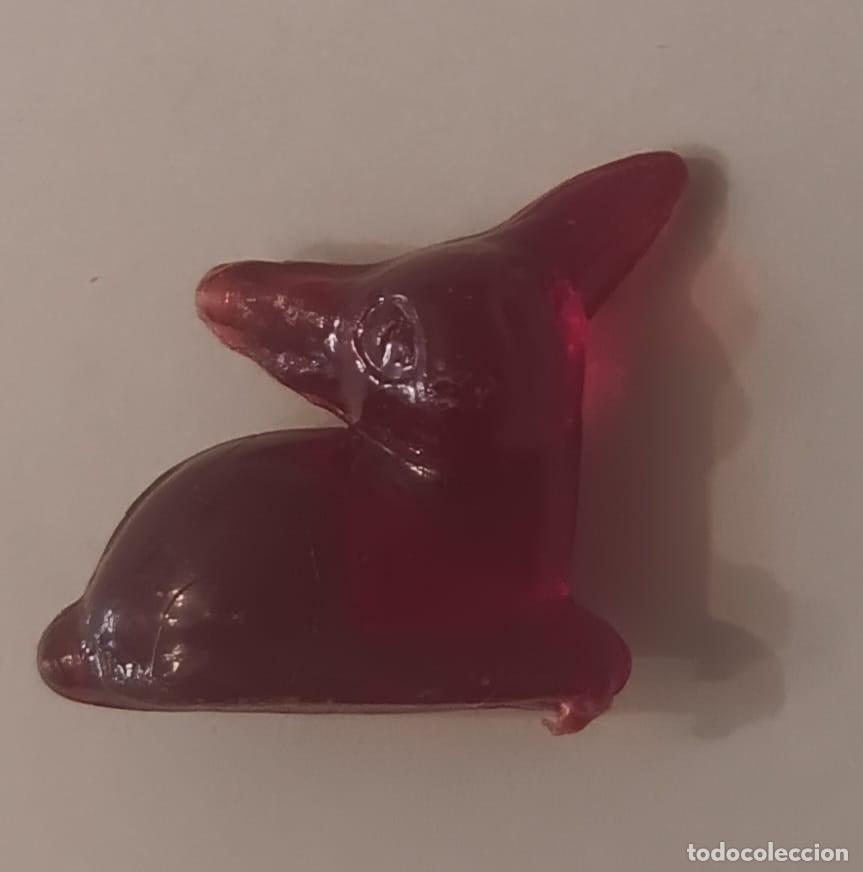 Figuras de goma y PVC: ANTIGUA FIGURA DE PLASTICO OPALINO ROSCON DE REYES FUTBOL ANIMALES CIERVO CERVATILLO A&Ntilde;OS 70