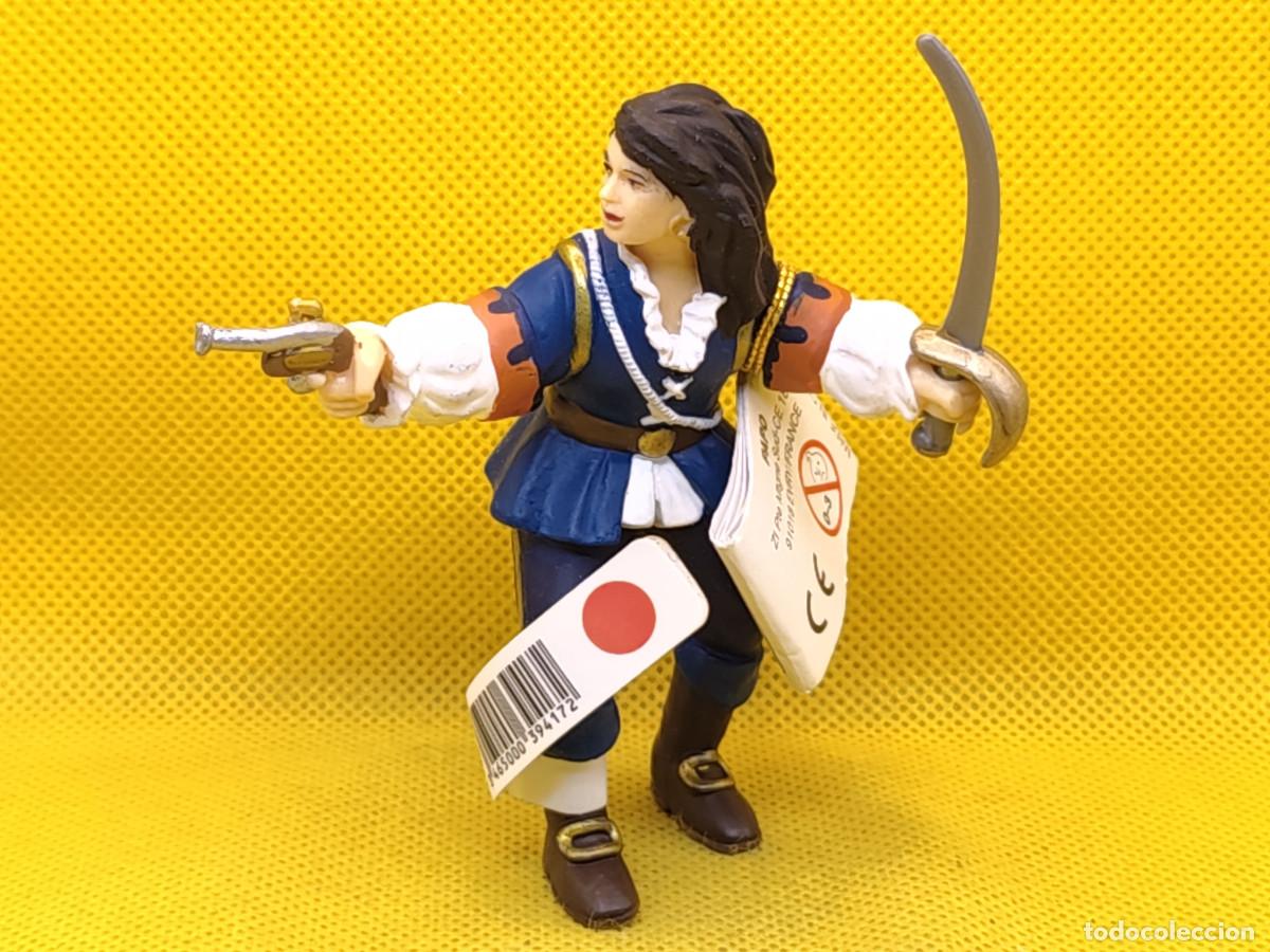 Figuras de goma y PVC: Papo mujer pirata, mujer corsaria