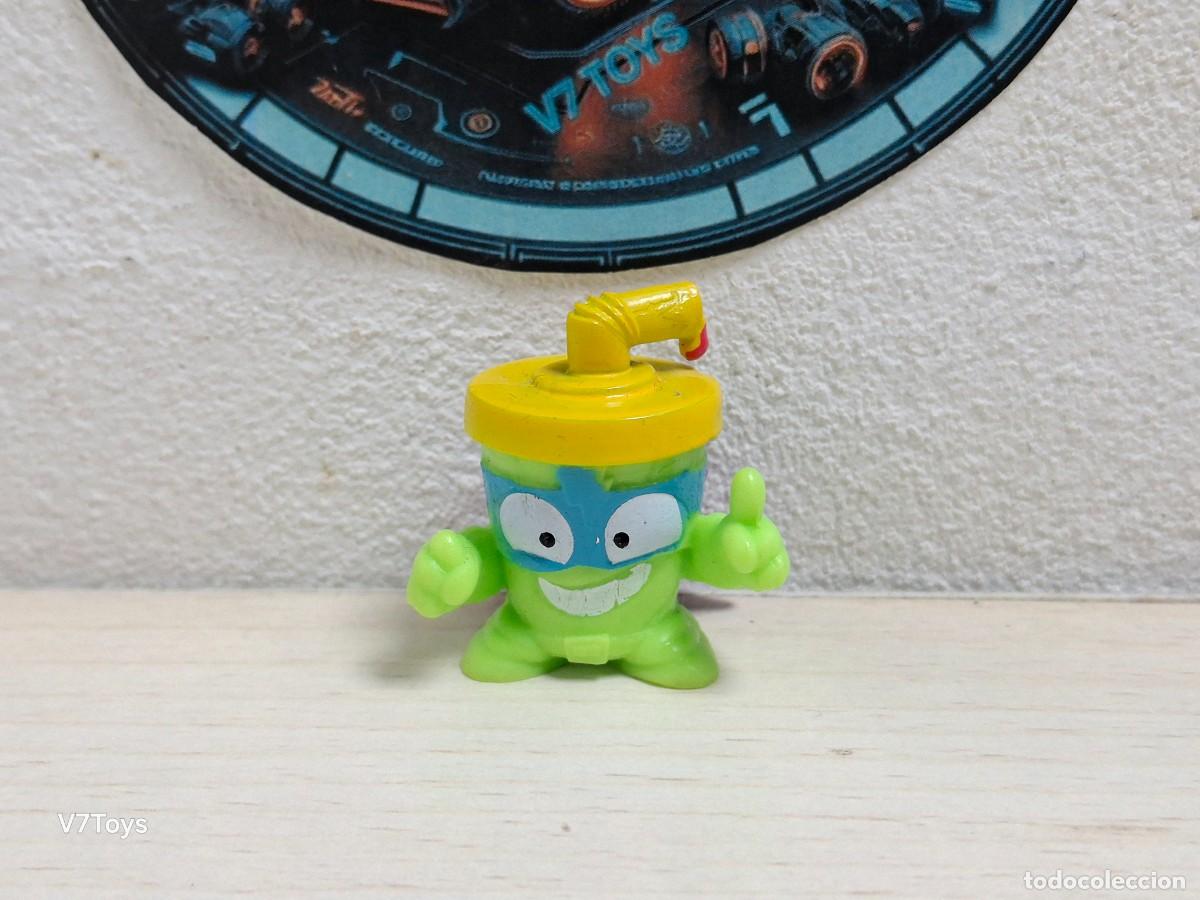 Figuras de goma y PVC: Superzings Bubbles 568 Serie 8 Superthings Magic Box