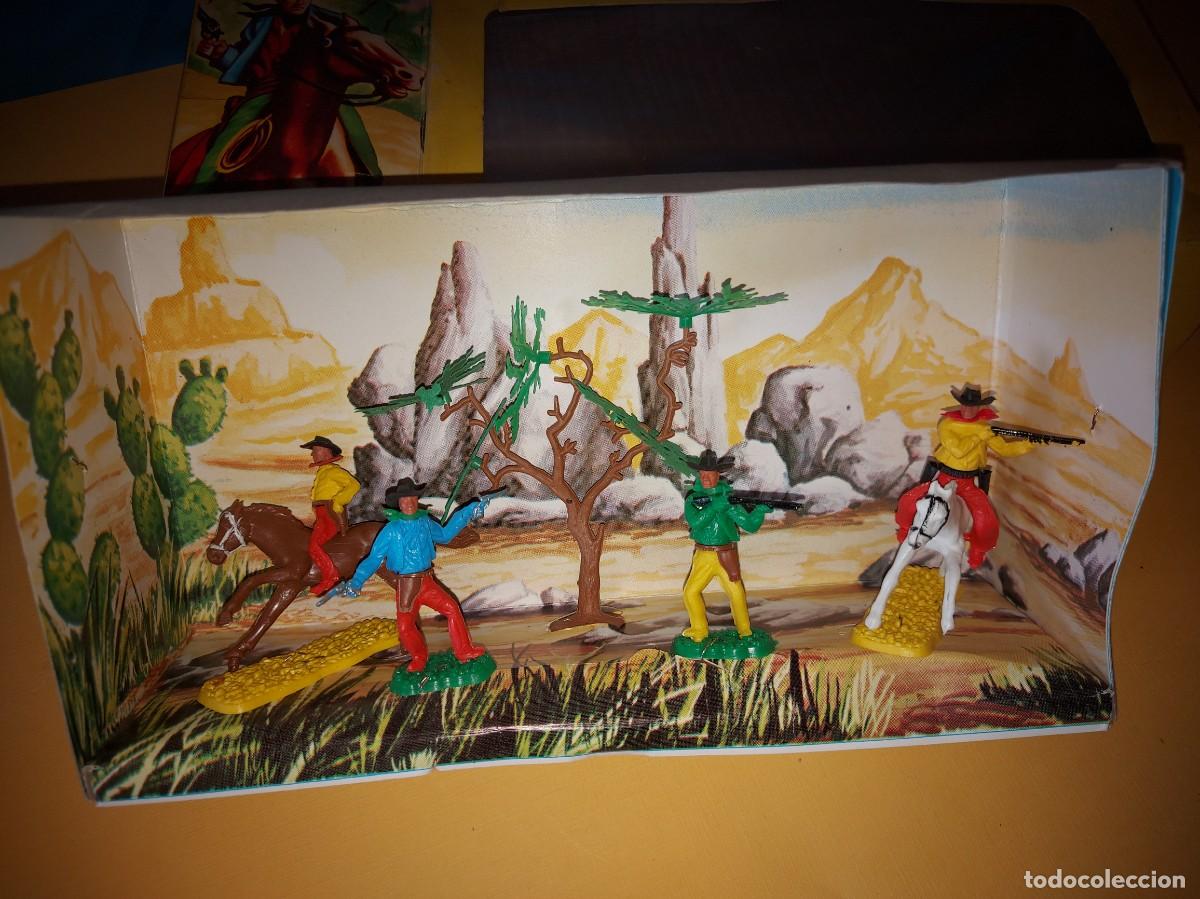 Figuras de goma y PVC: LAFREDO, CAJA CON VAQUEROS FIGURAS DEL OESTE