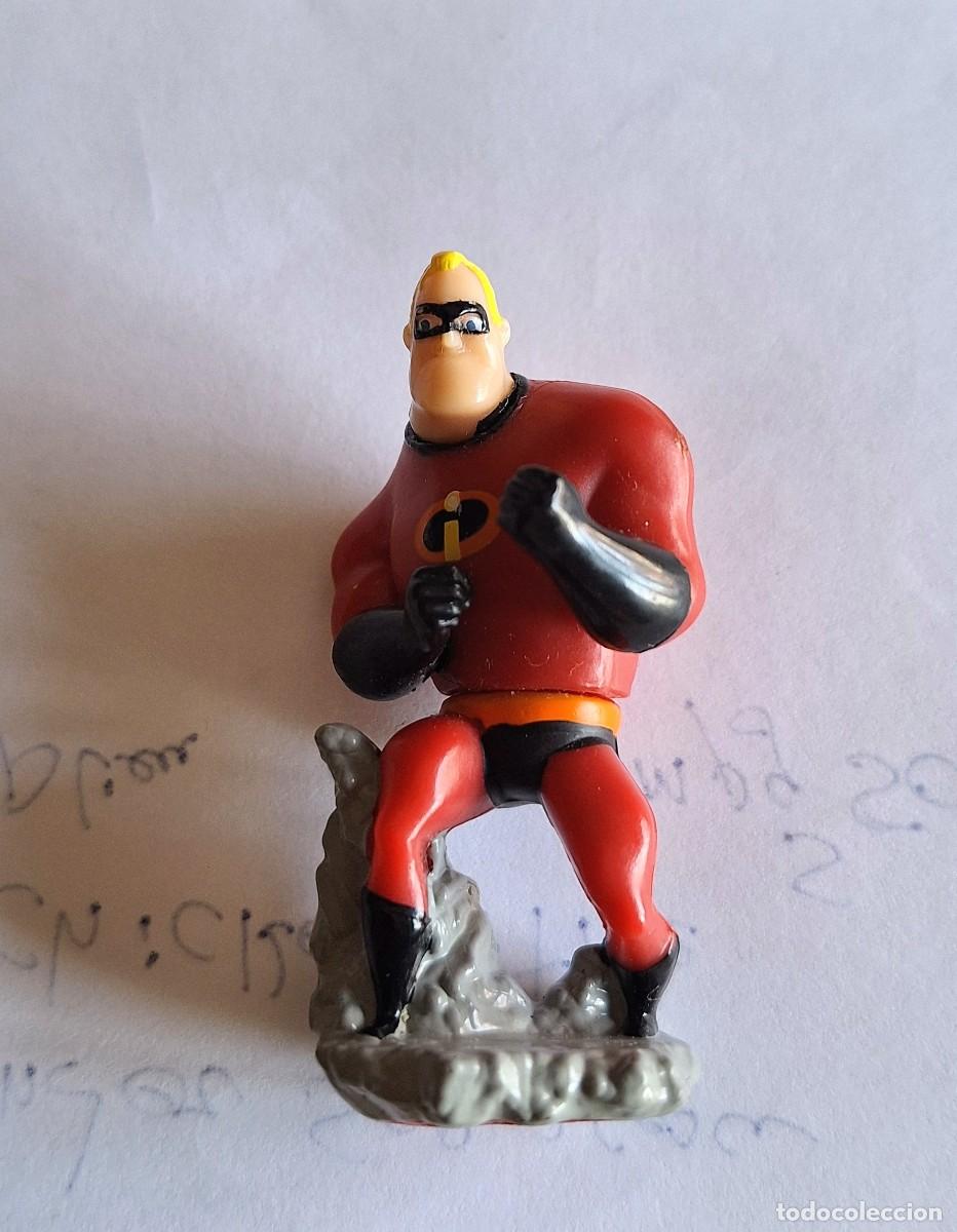 Figuras de goma Kinder: Kinder sorpresa Los Increibles Mr. Increible.