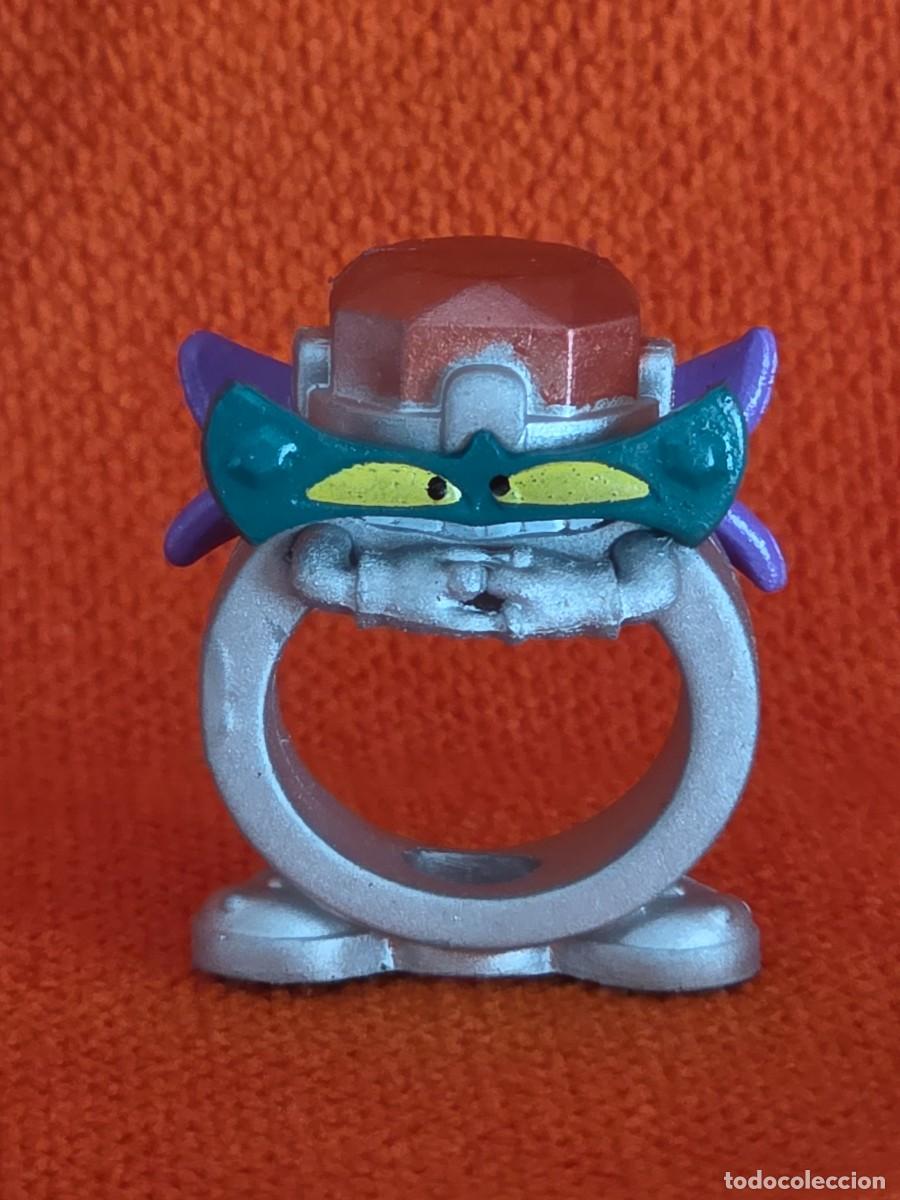 Figuras de goma y PVC: SUPERTHINGS N&ordm; V46 TRINKETT - SERIE 16 - SUPERZINGS PLATEADO