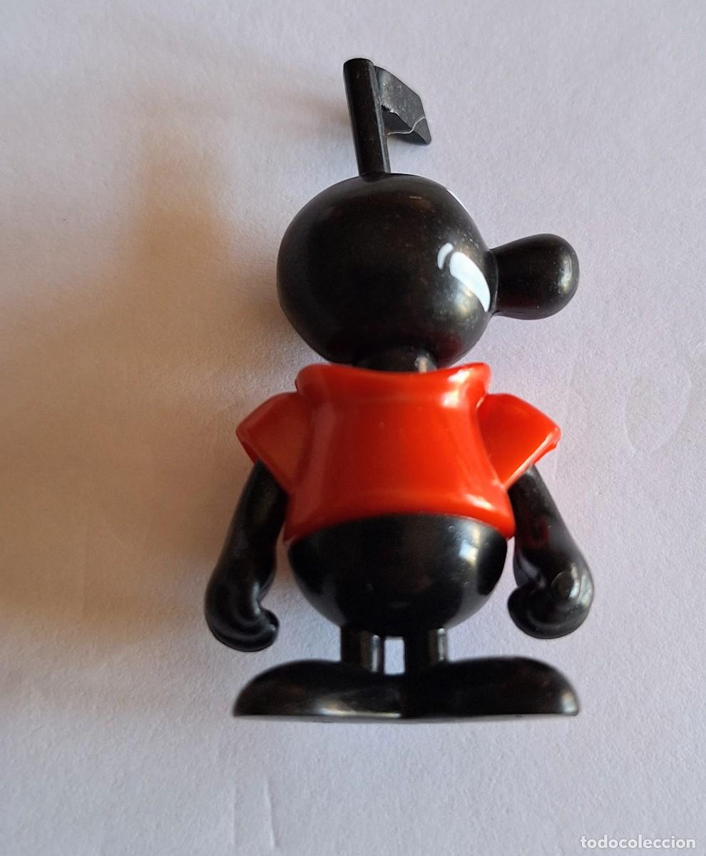 Figuras de goma Kinder: Kinder sorpresa Festival notas musicales. Nota Re