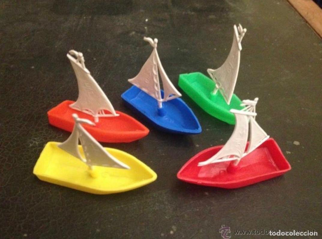 Figuras de goma y PVC: BARCO BARQUITO DE PL&Aacute;STICO A&Ntilde;OS 70 Quioso pipero