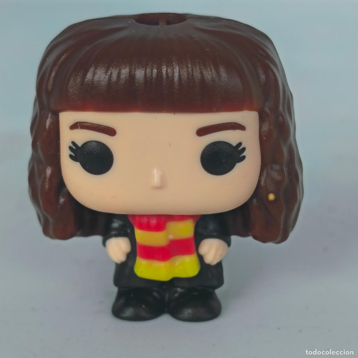 Figuras de goma Kinder: FUNKO mini coleccion Harry Potter QUIDDITCH Kinder Joy Hermione Granger huevos sorpresa