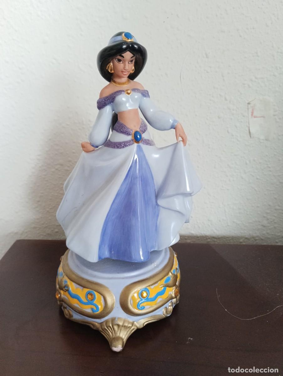 Figuras de goma y PVC: figura musical de disneyland paris jasmin aladin