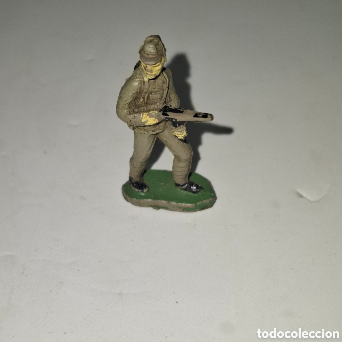 Figuras de goma y PVC: FIGURA DE CAUCHO GOMA A&Ntilde;OS 50 JECSAN SOLDADO JAPONES SERIE PEQUE&Ntilde;A