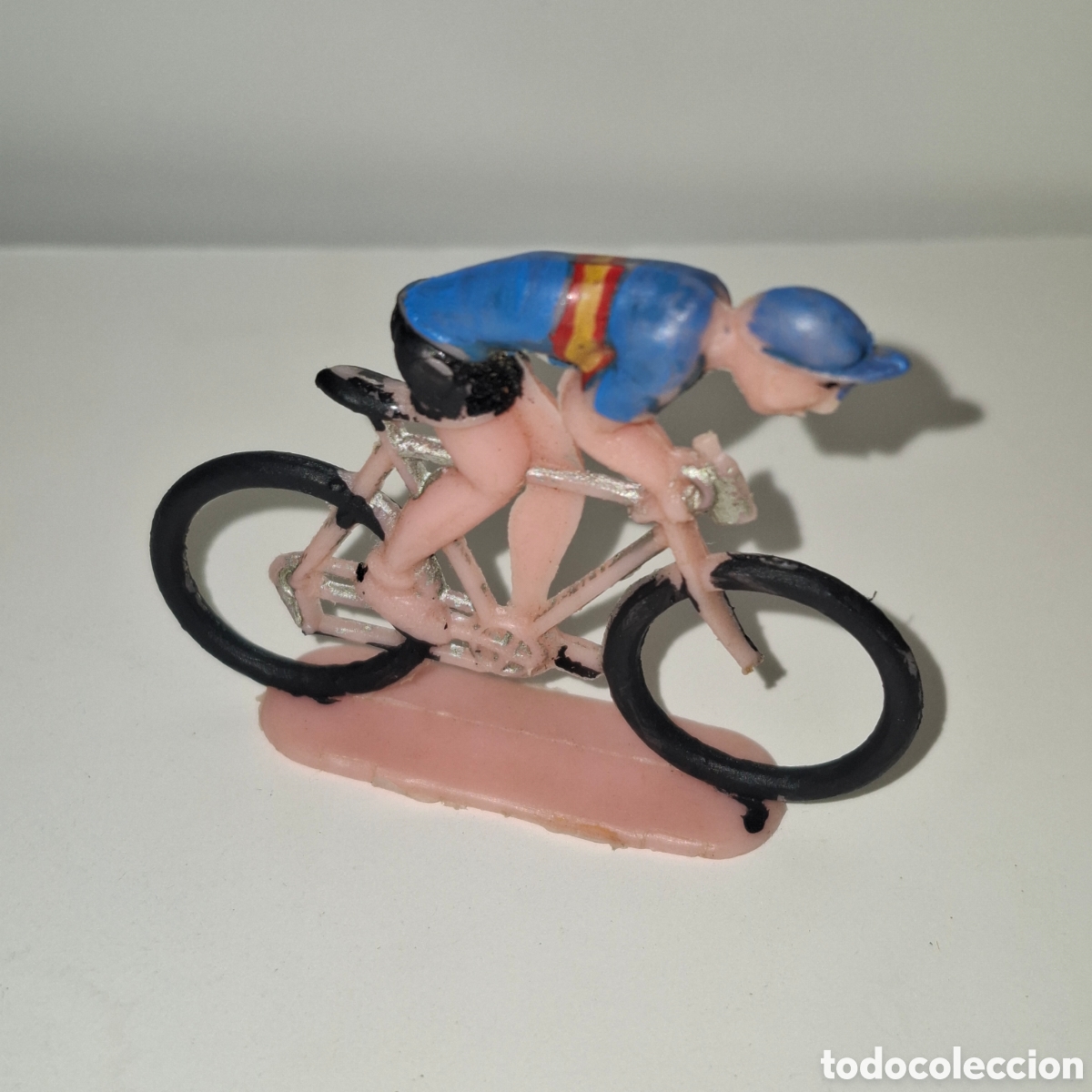 Figuras de goma y PVC: CICLISTA DE TORRES MALTA A&Ntilde;OS 70 MADE IN SPAIN