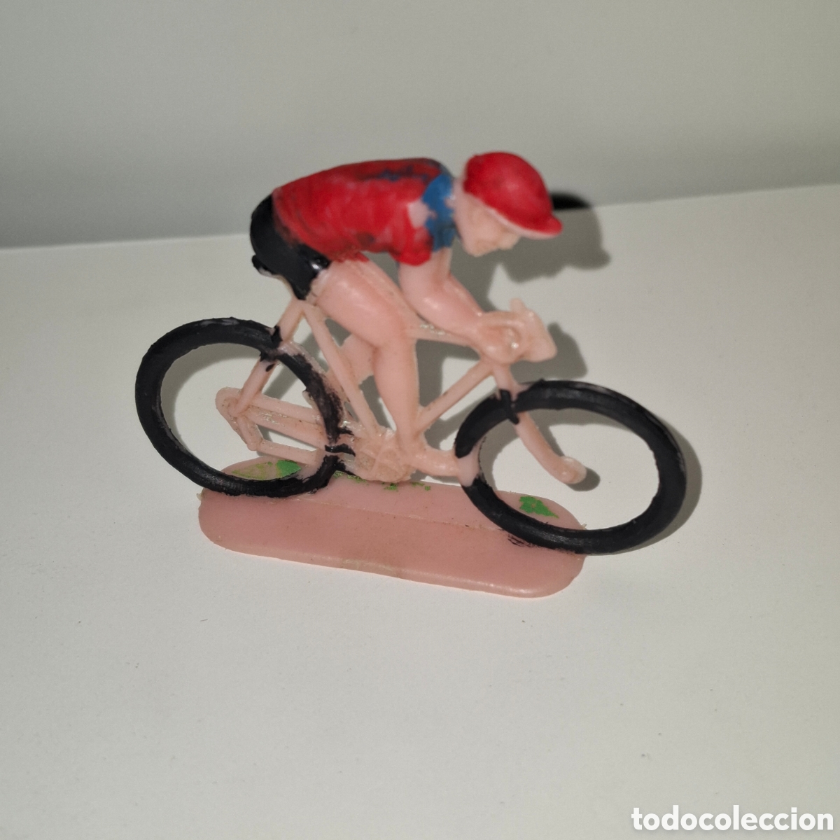 Figuras de goma y PVC: CICLISTA FIGURA DE PLASTICO TORRES MALTA A&Ntilde;OS 60 Y 70