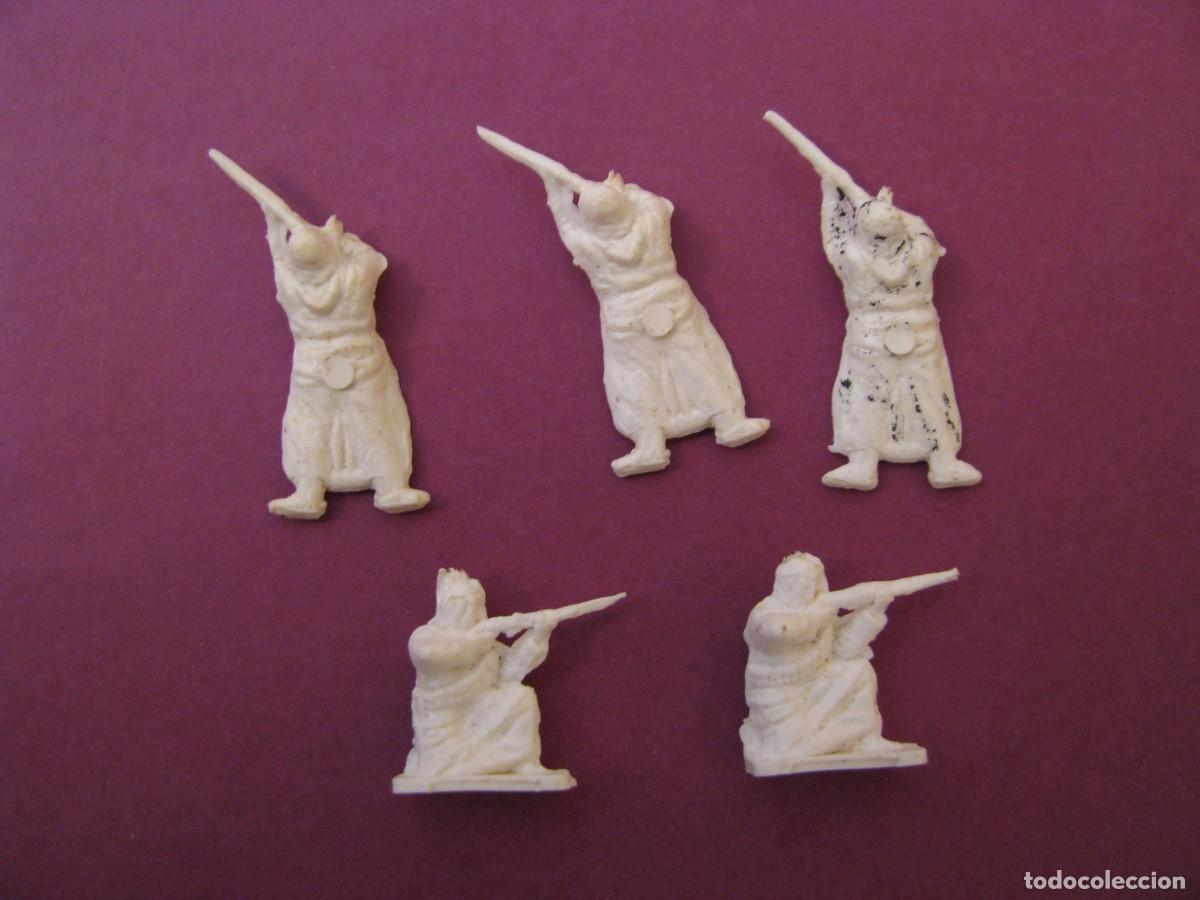 Figuras de goma y PVC: FIGURAS DE MONTAPLEX.