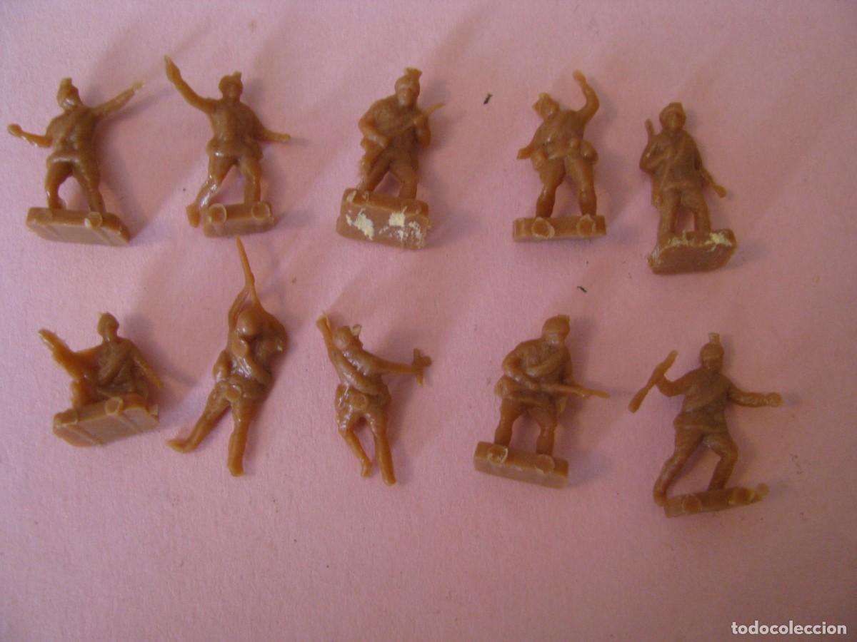 Figuras de goma y PVC: FIGURAS DE MONTAPLEX.