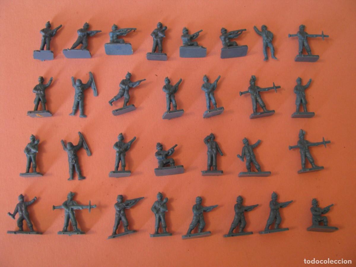 Figuras de goma y PVC: FIGURAS DE MONTAPLEX.