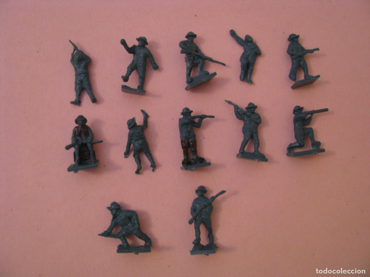 Figuras de goma y PVC: FIGURAS DE MONTAPLEX.