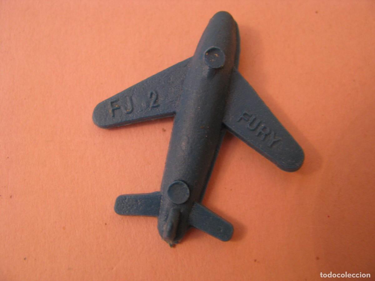 Figuras de goma y PVC: FIGURAS DE AVION DE PLASTICO. FJ 2. FURY. 3,5X3 CM