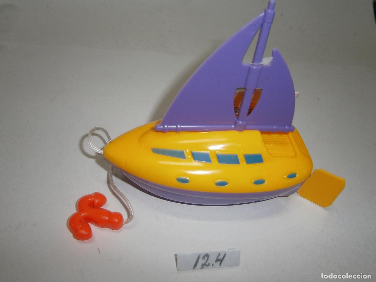 Figuras de goma y PVC: FIGURA DE GOMA O PVC - BARCO DE CUERDA
