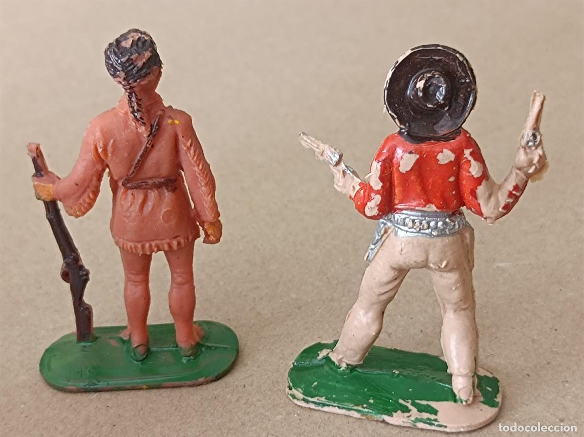 Figuras de goma y PVC: LOTE DE INDIOS Y VAQUEROS DE PL&Aacute;STICO FABRICANTE JECSAN - Foto 3
