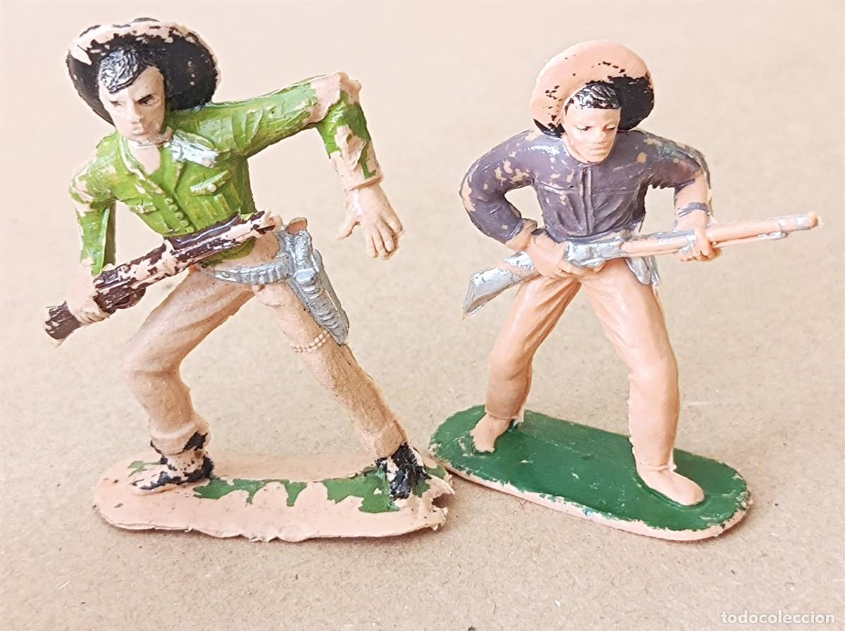 Figuras de goma y PVC: LOTE DE INDIOS Y VAQUEROS DE PL&Aacute;STICO FABRICANTE JECSAN - Foto 4