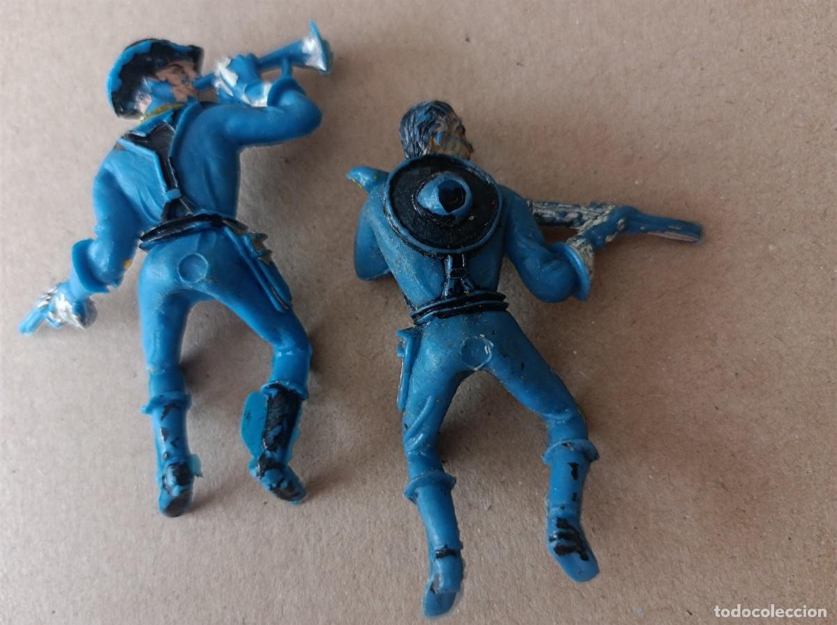 Figuras de goma y PVC: LOTE VAQUEROS INDIOS Y ACCESORIOS DE PL&Aacute;STICO FABRICANTE COMANSI - Foto 20