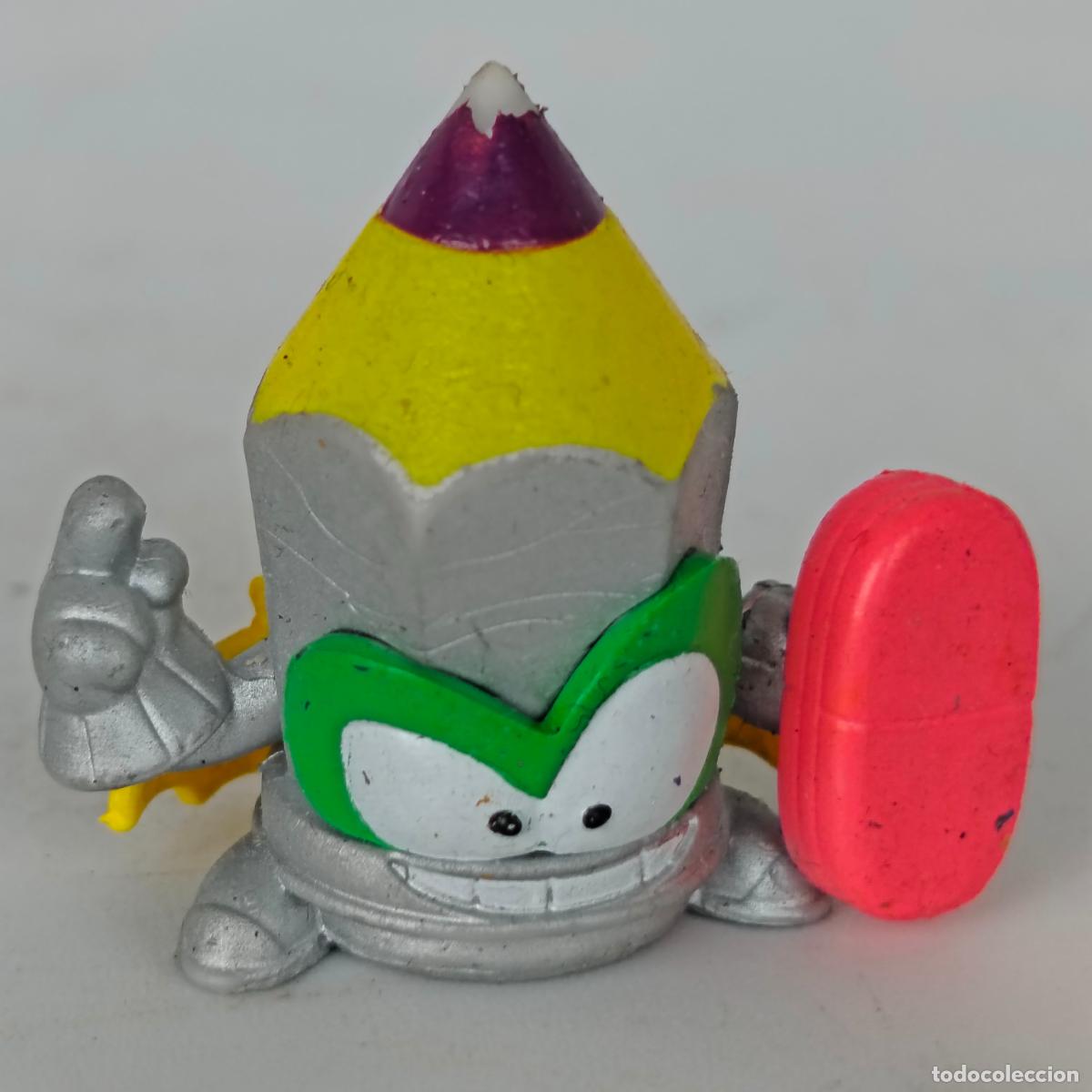 Figuras de goma y PVC: Grafighter h08 superthings superzings plateado plata