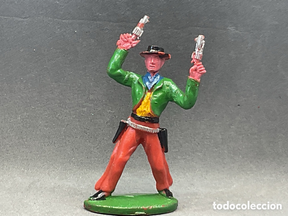 Figuras de goma y PVC: ANTIGUA FIGURA DEL OESTE EN PL&Aacute;STICO. COWBOY DE SOTORRES CON SOMBRERO FIJO.