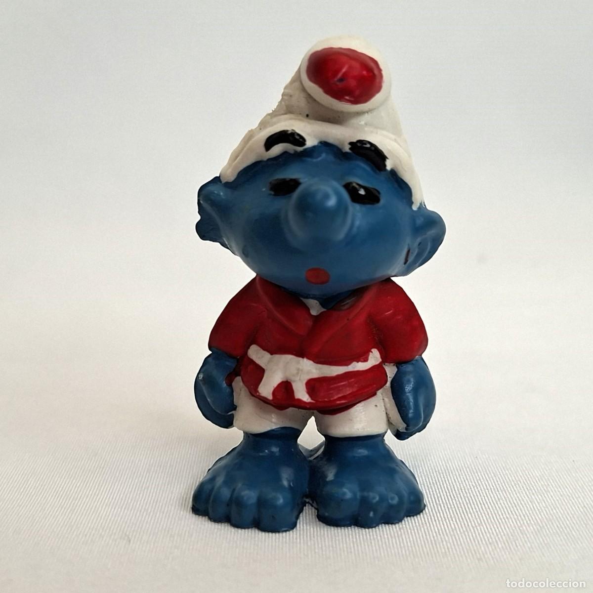 Figuras de goma y PVC: FIGURA PITUFO KARATECA ROJO, PVC NO T&Oacute;XICO.
