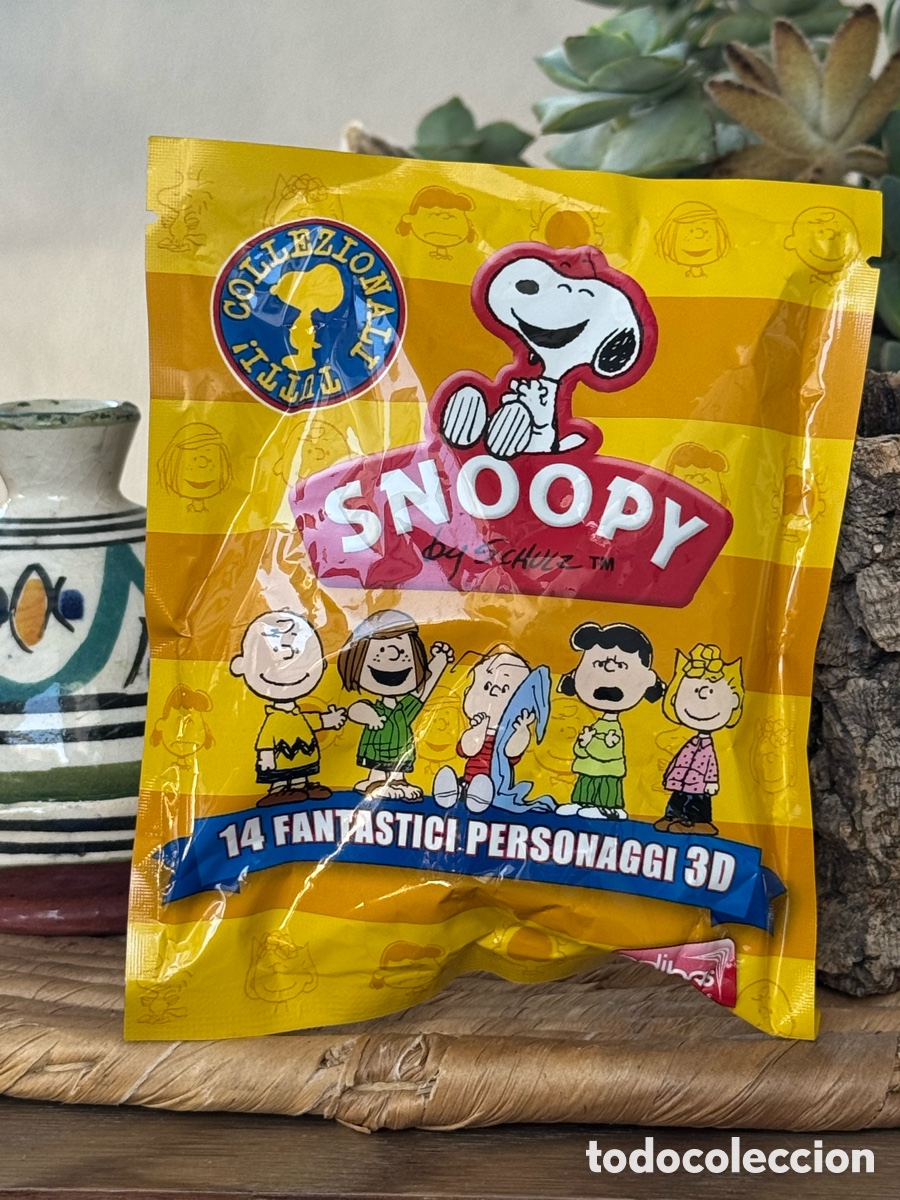 Figuras de goma y PVC: Snoopy by Schulz &ndash; Sobre sellado con figura 3D sorpresa + Mini Magazine (Edibas)