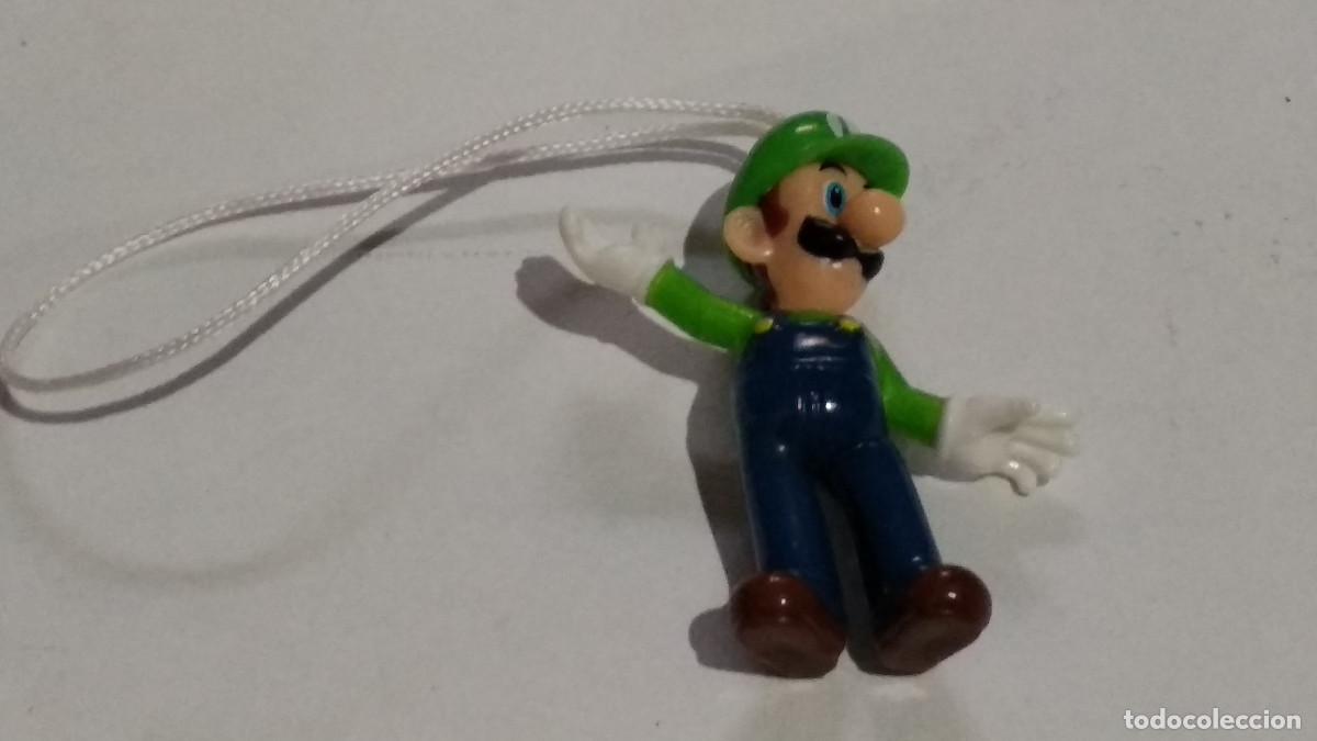 Figuras de goma Kinder: kinder mario bros luigi figura colgante figurita joy verano 2020 nintendo