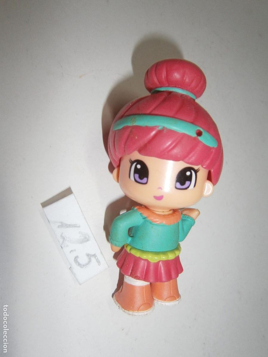 Figuras de goma y PVC: FIGURA DE GOMA O PVC - CHICA