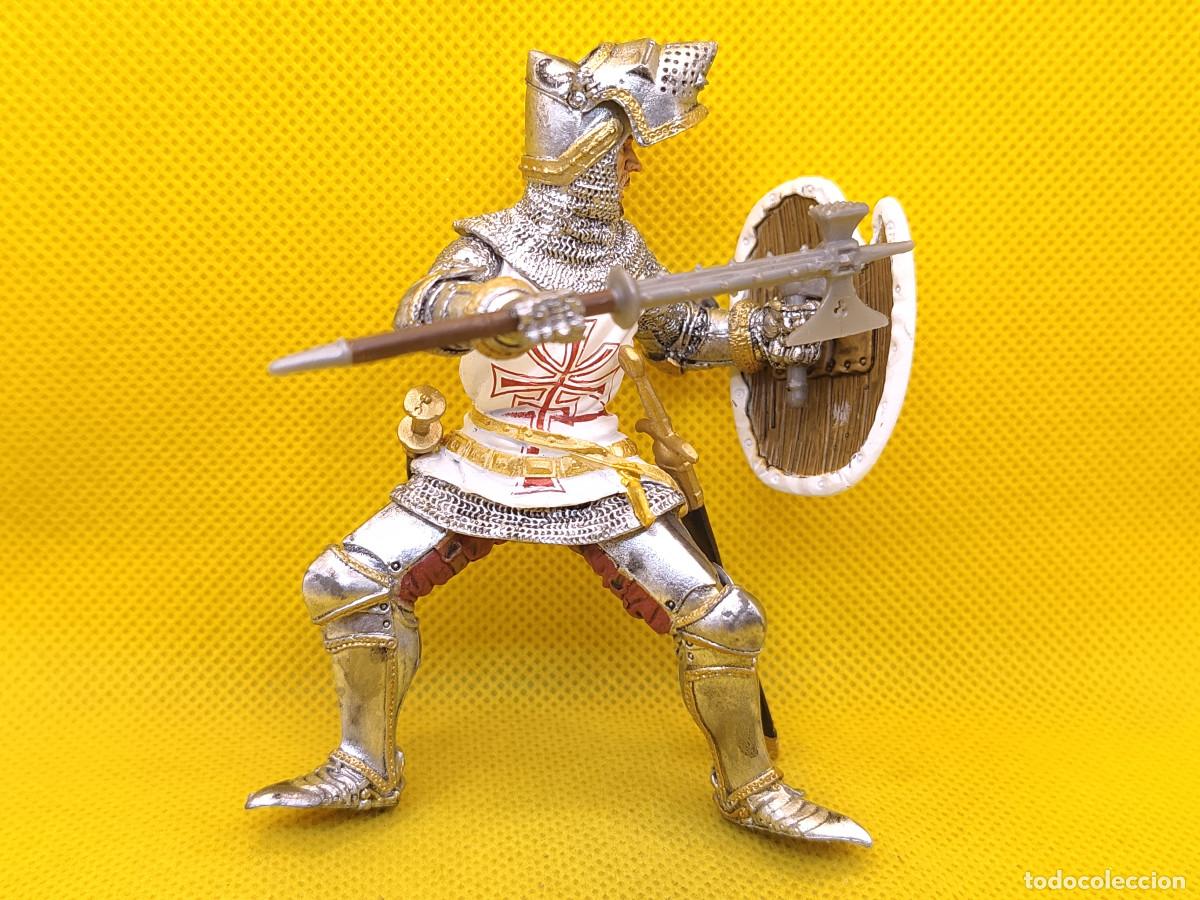 Figuras de goma y PVC: Papo caballero medieval