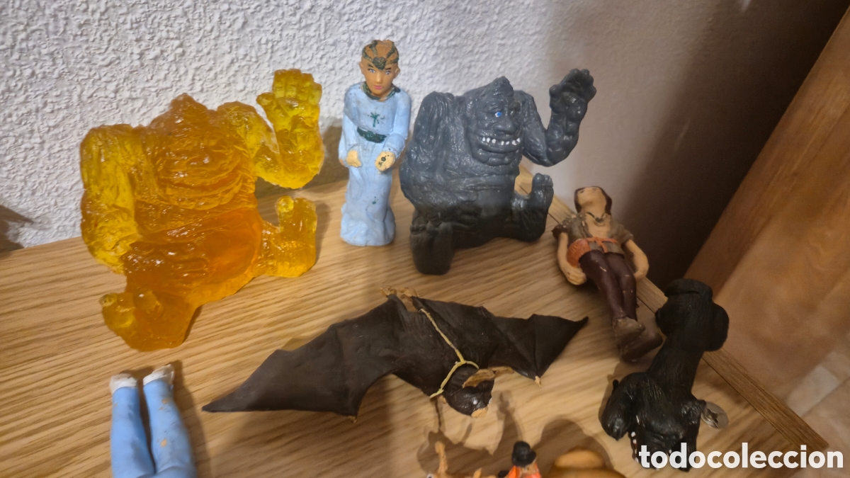 Figuras de goma y PVC: Lote de 9 figuras de Pvc antiguas de la Historia interminable. Unos 10 cent&iacute;metros de media