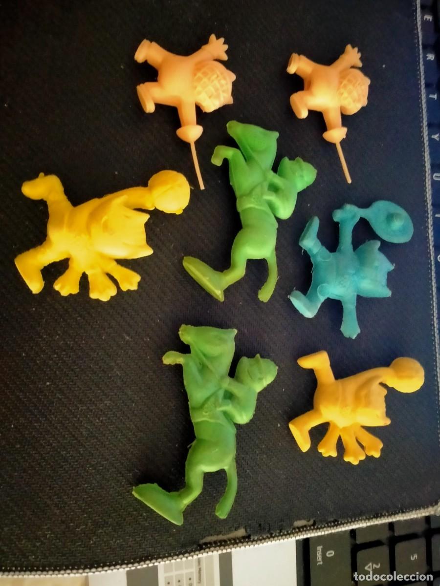 Figuras de goma y PVC: figuras cobi lote de piezas de este personaje
