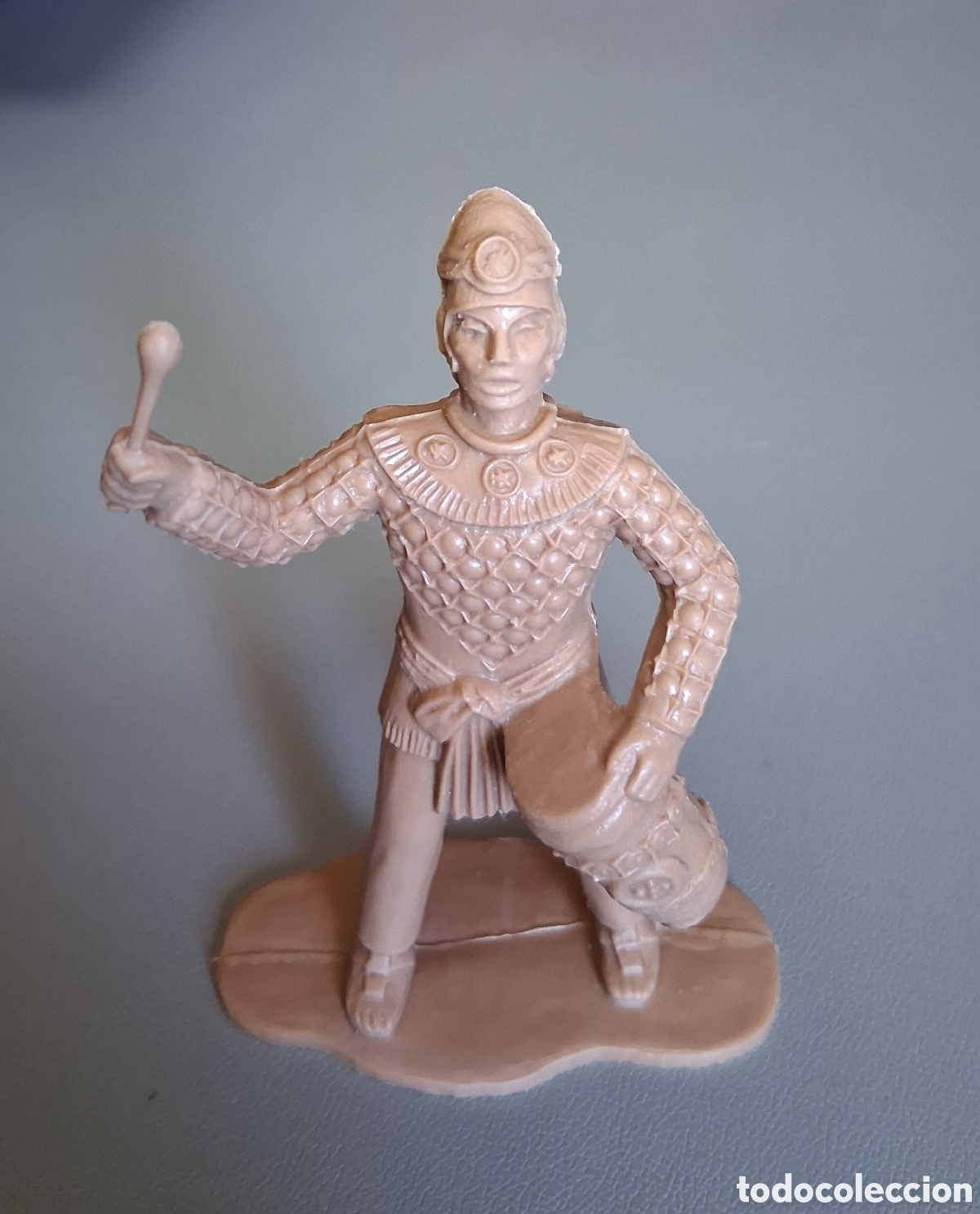Figuras de goma y PVC: Guerrero azteca, serie conquista de M&eacute;xico / Hern&aacute;n Cort&eacute;s, de Reamsa, reedici&oacute;n