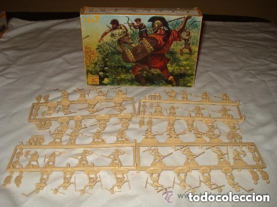 Figuras de goma y PVC: INFANTERIA LIGERA DE ALEJANDRO-HAT 1 72