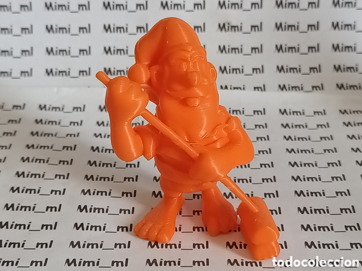 Figuras de goma y PVC: Figura Bobobobs con escoba en impresora 3d
