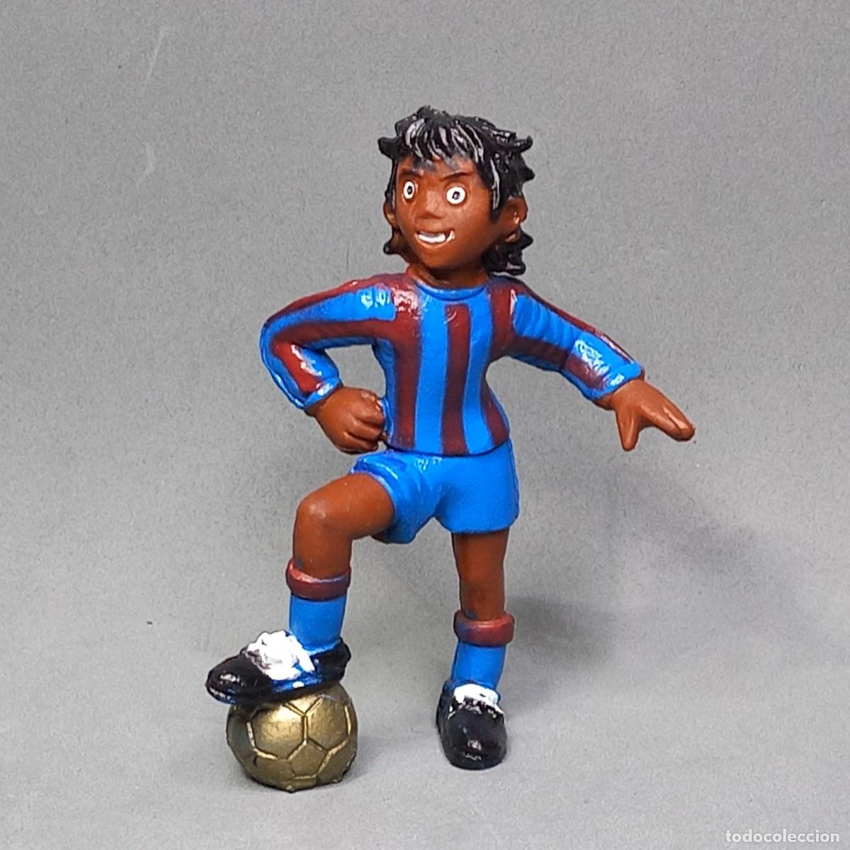 Figuras de goma y PVC: Capit&aacute;n Tsubasa, Supercampeones, figura de Yolanda, licencia Tsuchida, variante bal&oacute;n dorado