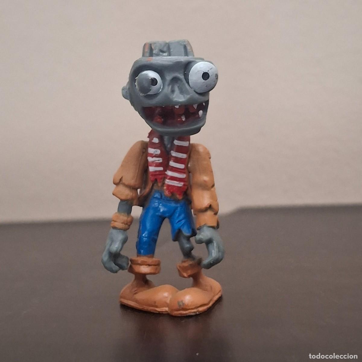 Rubber and PVC Figures: PLANTS VS. ZOMBIES / PLANTAS CONTRA ZOMBIS - FIGURA PVC - SIN MARCA