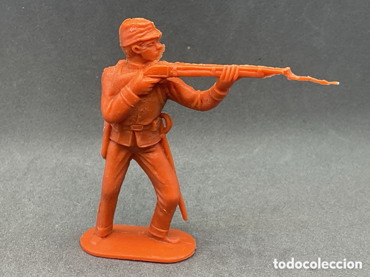 Figuras de goma y PVC: Antigua Figura del Oeste en Pl&aacute;stico. Serie Dos Banderas. Federales y Confederados. A&ntilde;os 70