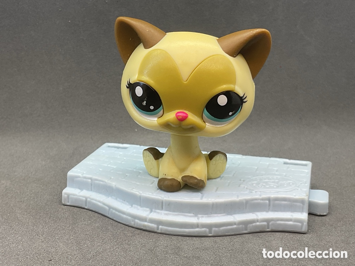Figuras de goma y PVC: Figura de Littlest Pet Shop con Base . A&ntilde;o 2015. Hasbro. Promocional de Mc Donalds.